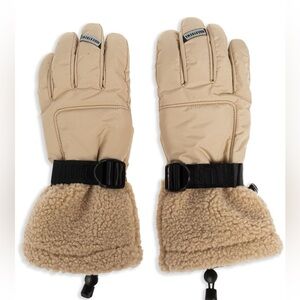 NWT Shasta Women’s UGGfluff Glove Mustardseed, Medium UGG Gloves